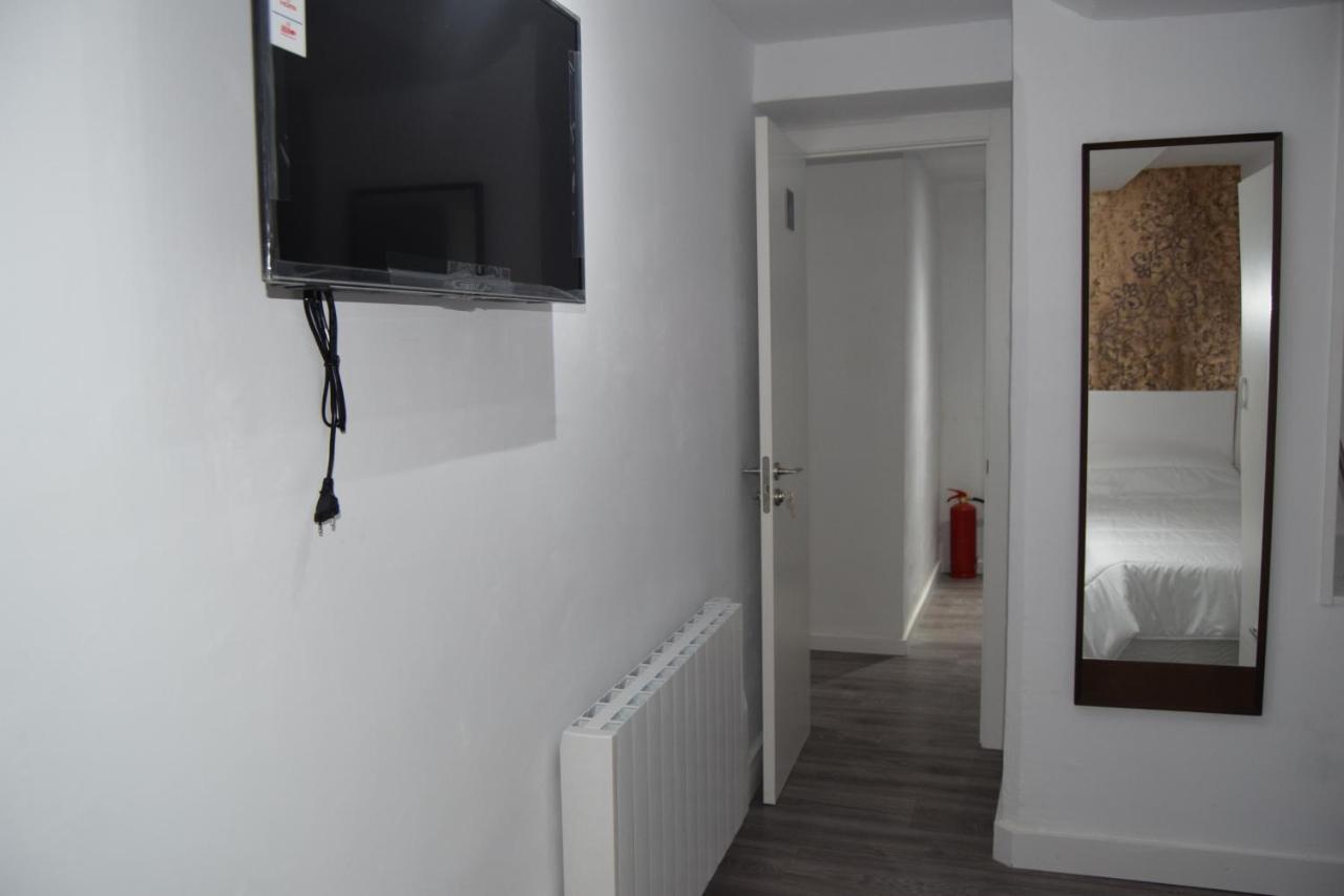 Ontinyent Rooms Buitenkant foto