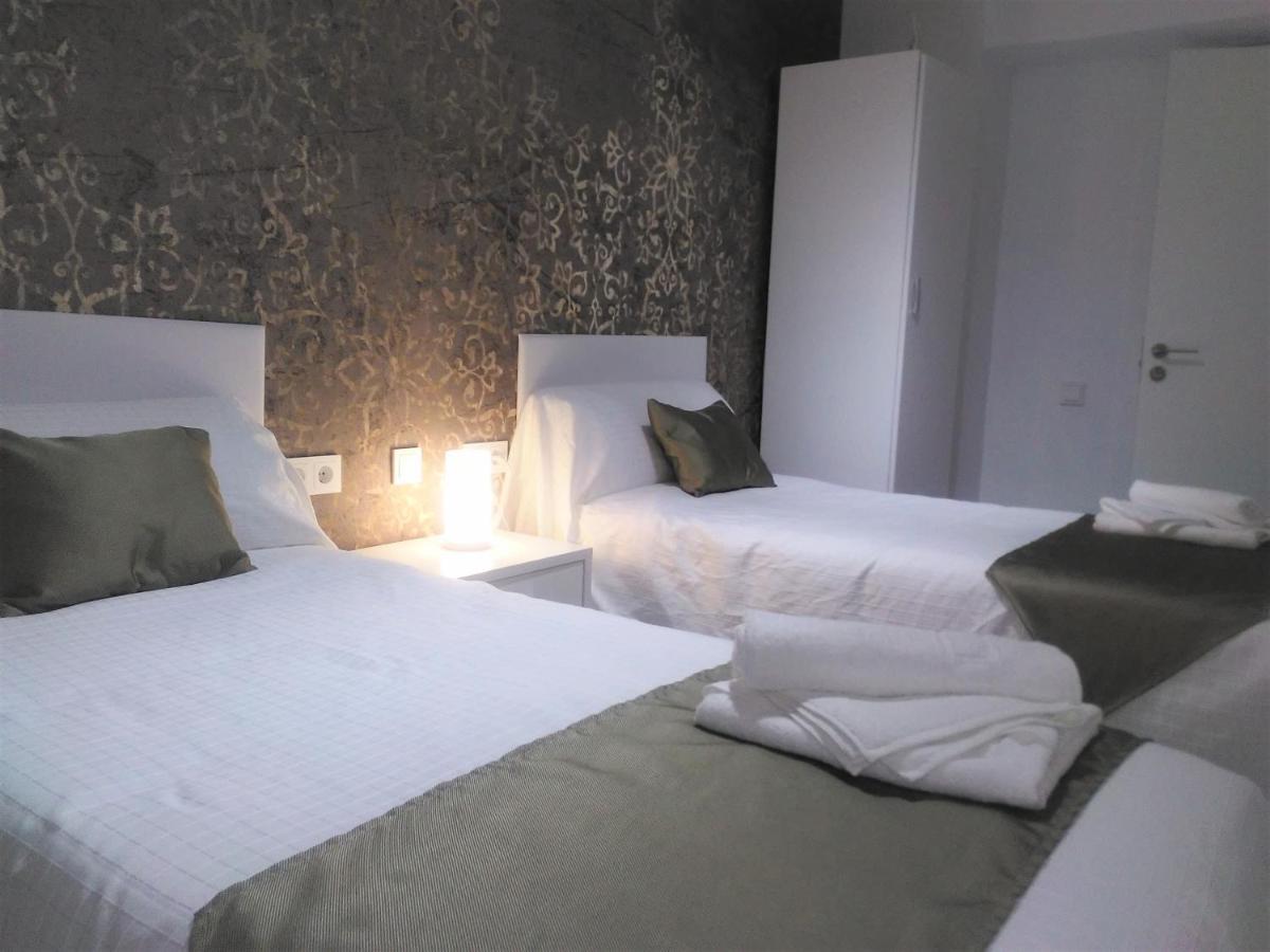 Ontinyent Rooms Buitenkant foto