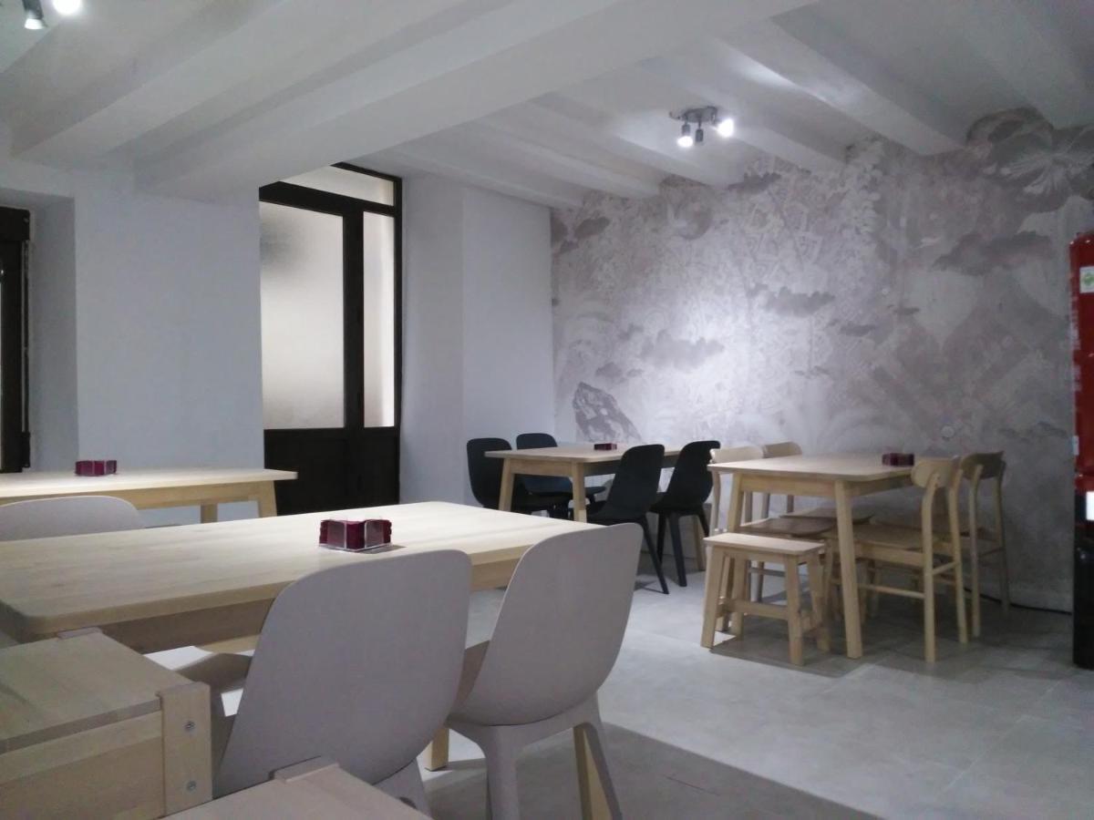 Ontinyent Rooms Buitenkant foto